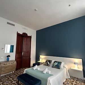 Kamer met een King Size Bed